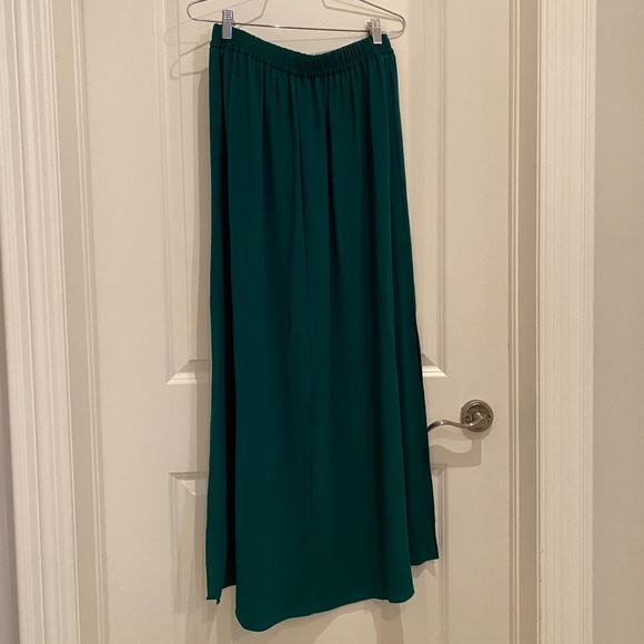 Zara flowing skirt, Medium, emerald green - Picture 2 of 3